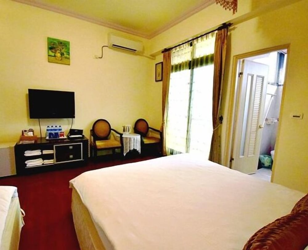 Amicasa Guesthouse
