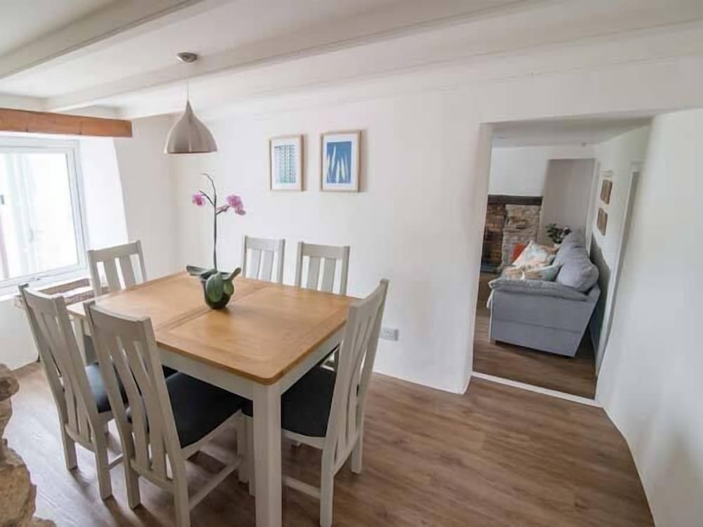 Five Elements Cottage