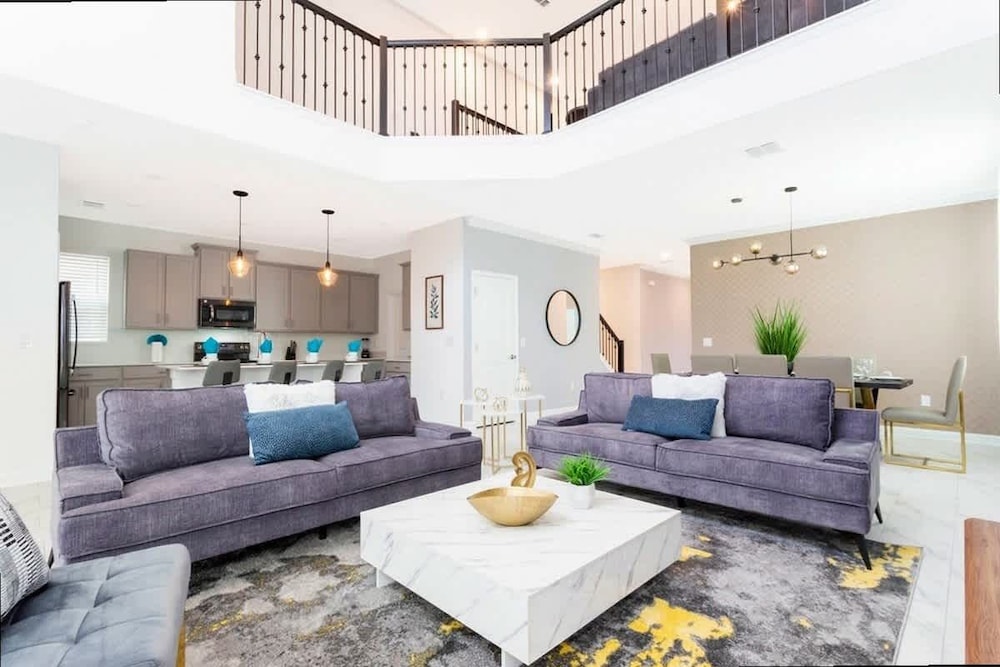 Luxe 5BR Villa Pool Game Room Minutes to Disney
