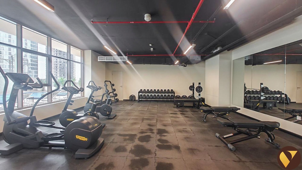 Elegant 2BR Canal View Near Dubai Mall