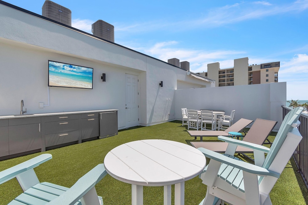 Azul Townhomes A5
