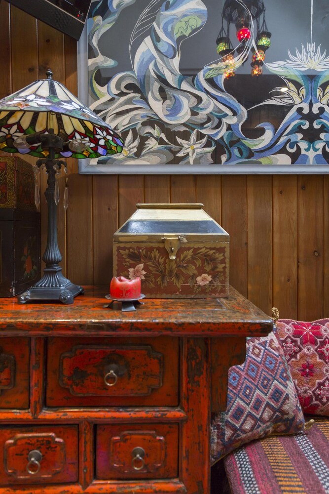 Godfrey Street II by Onefinestay