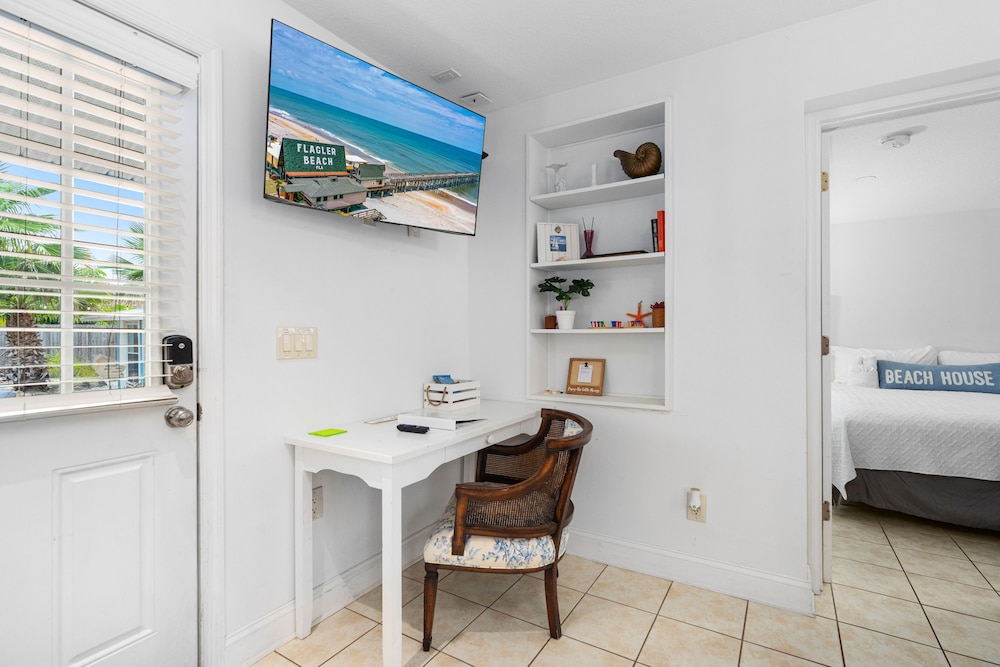 The CrabTrap at Flagler Beach by Distinctive Beach Rentals