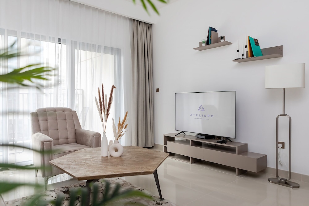 Wonderful Apartments in Icon Bay