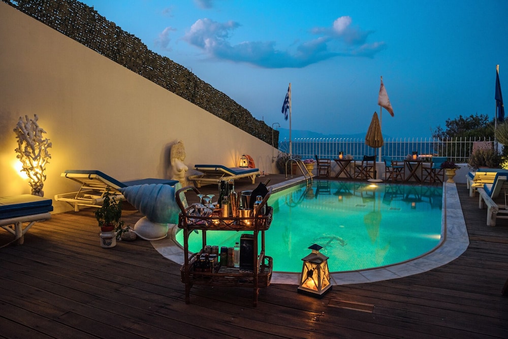 Castri Village - Kythira Quality Resort