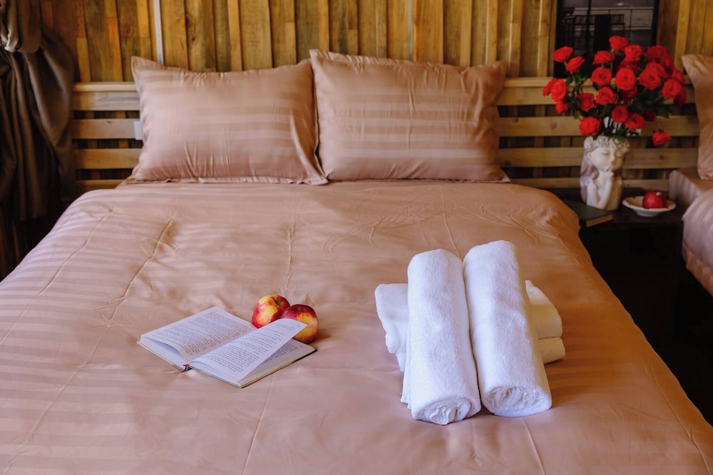 Scent Chalet D - Village