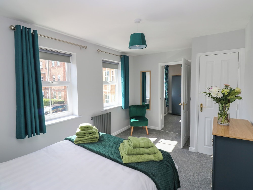 The Chase - 30 Ayr Avenue