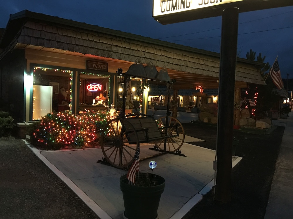 Hotel Rustic Inn Motel - Image 1