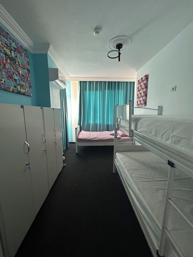Hostel A07