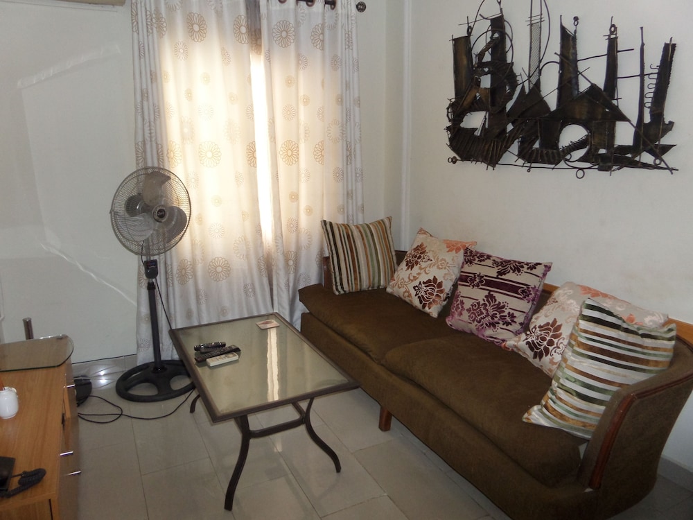 House No 12B