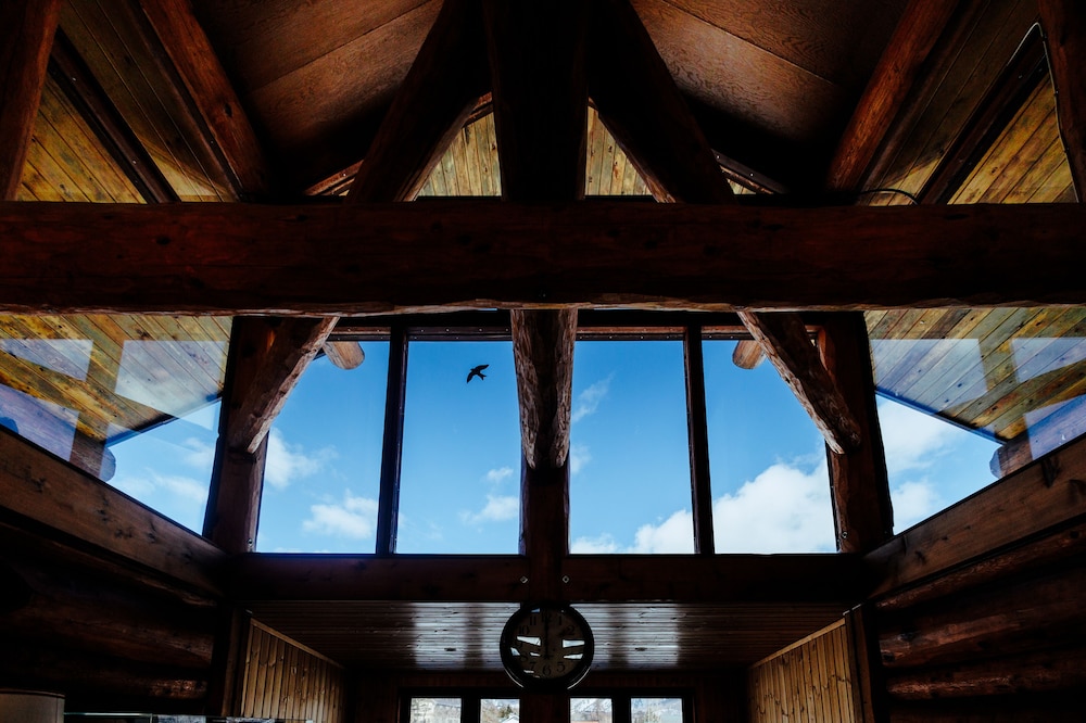 Hakuba Log Hotel Meteor