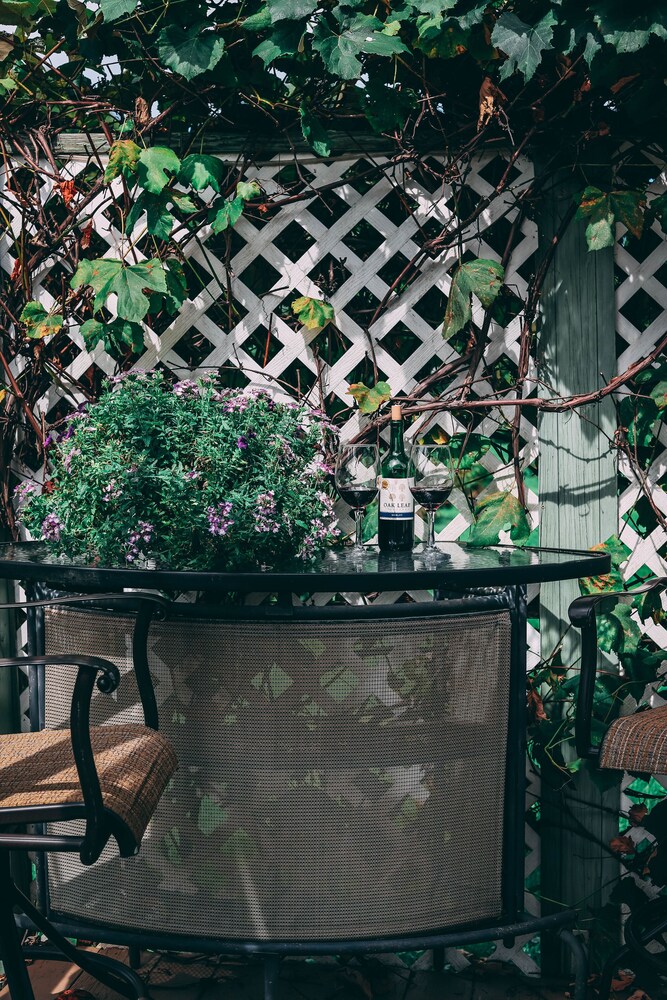 Changing Times Boutique Country Lodging