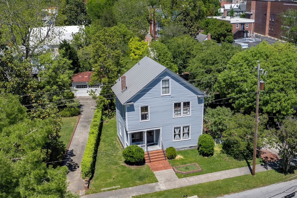 The Aerie Bed and Breakfast