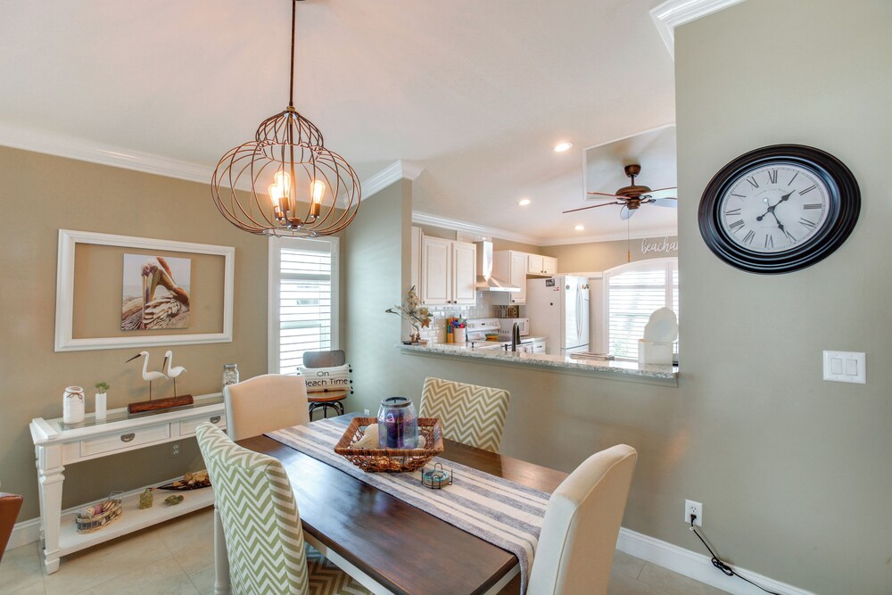 5 Mi to Fort Myers Beach: Home w/ Heated Pool!