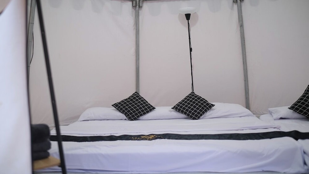 Regan Luxcamp by Digihub Hospitality