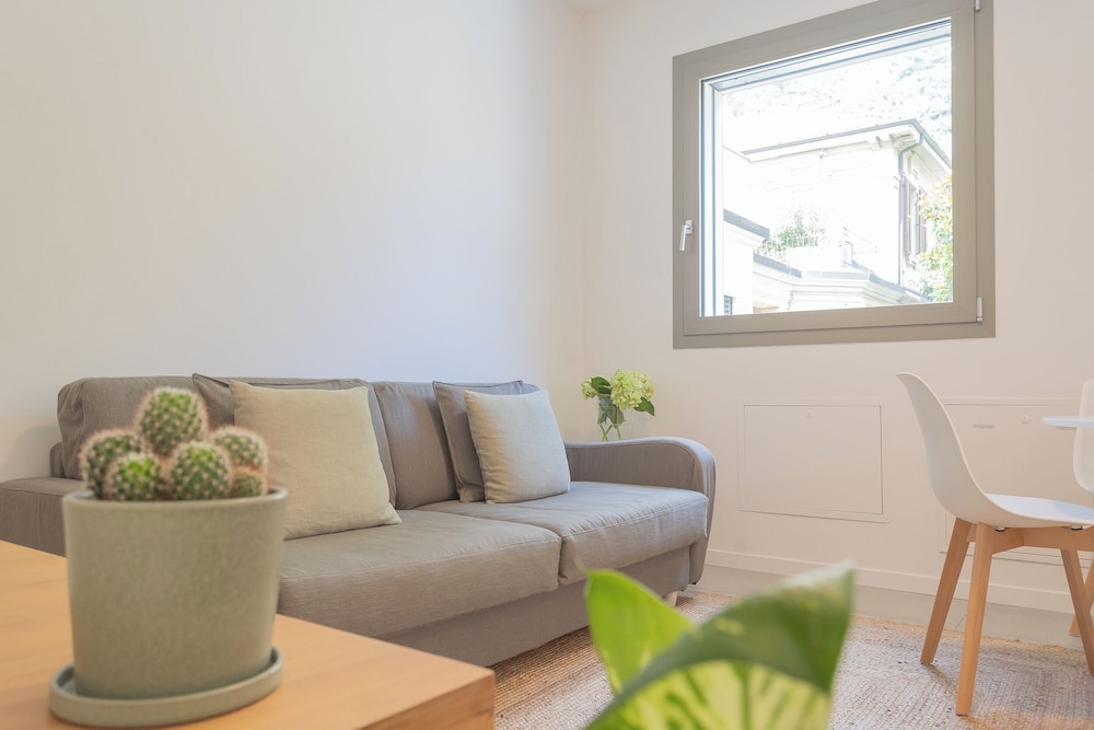Salvia & Ginepro Apartments by Rent all Como