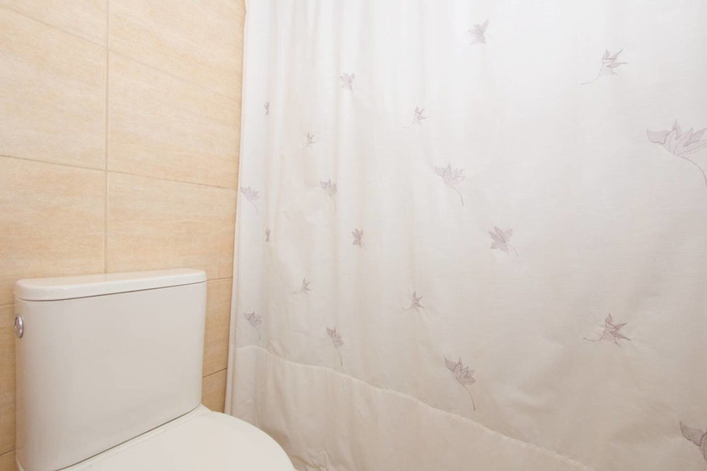 Bellavista Blanc 1BR - w Parking AC Terrace