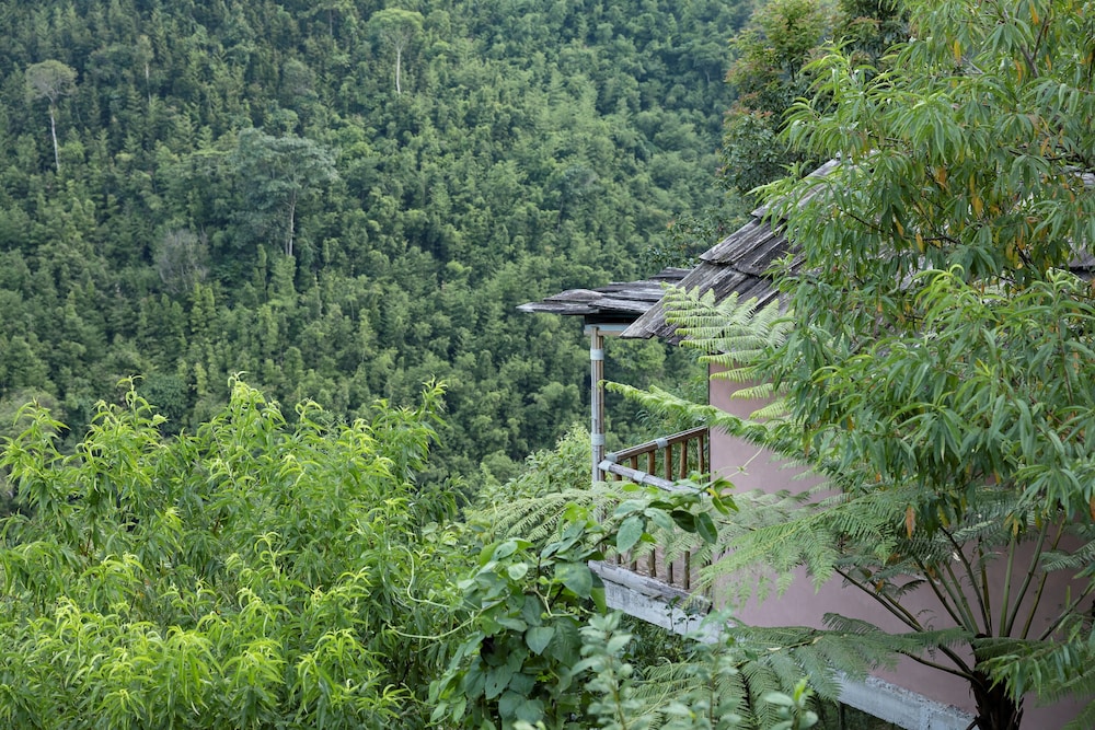 Pu Hmong Eco Retreat