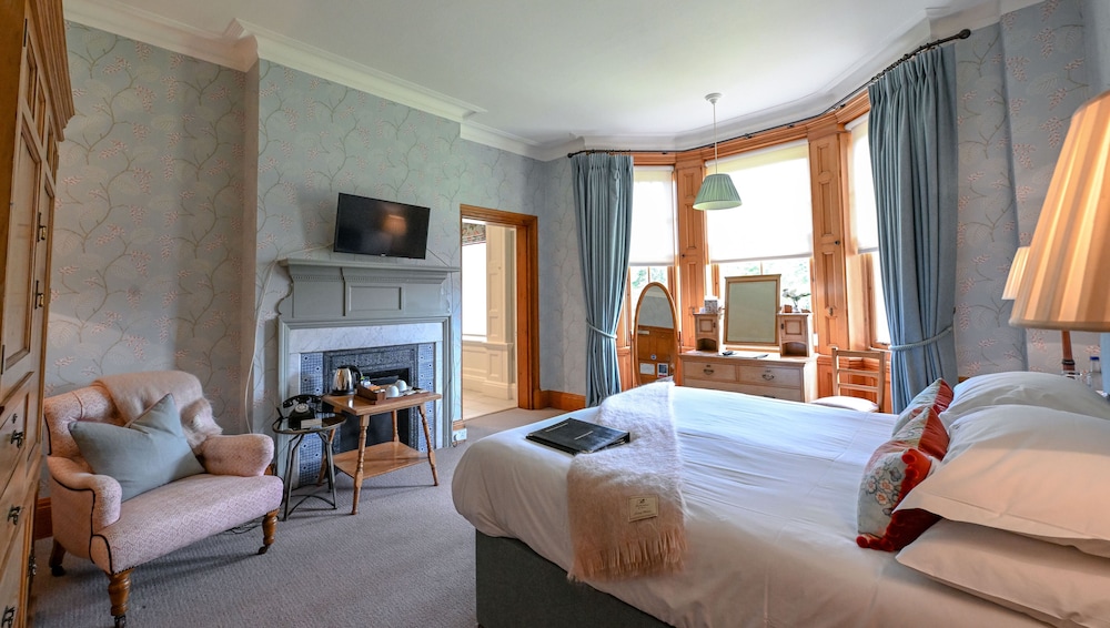 Newmarket Vacations - The Jockey Club Rooms - Property Image 47