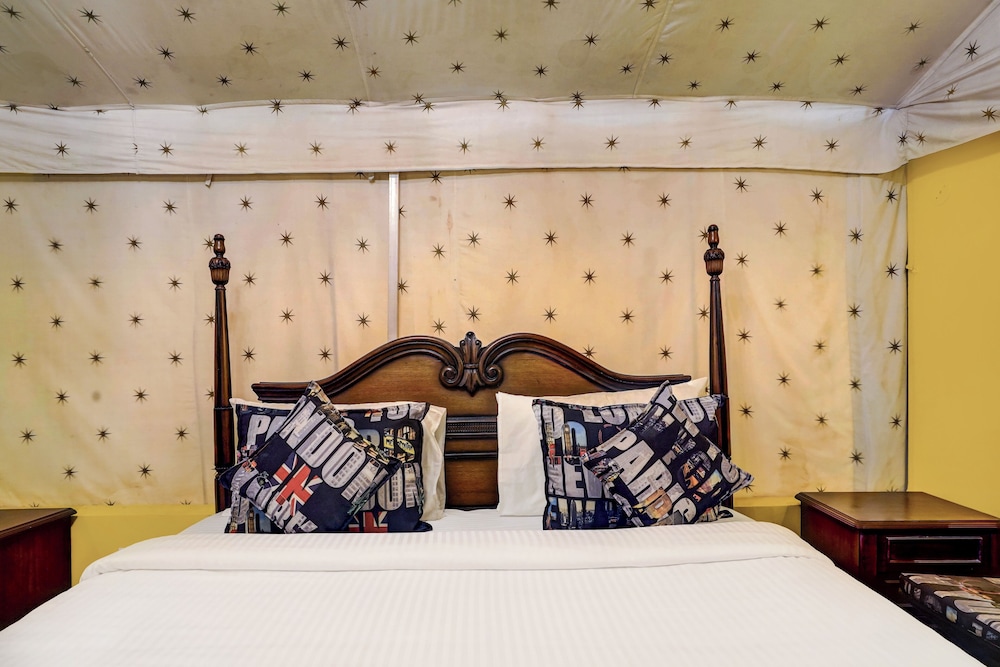 Alaya Stays Fortezza | Pet-friendly 6-BHK Farmhouse With Private Pool