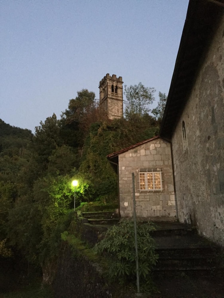 Photo 49
