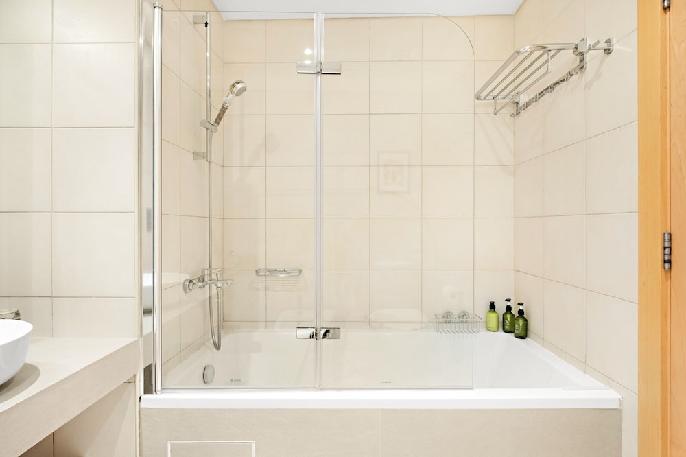 Al Sultana - 107 1BD