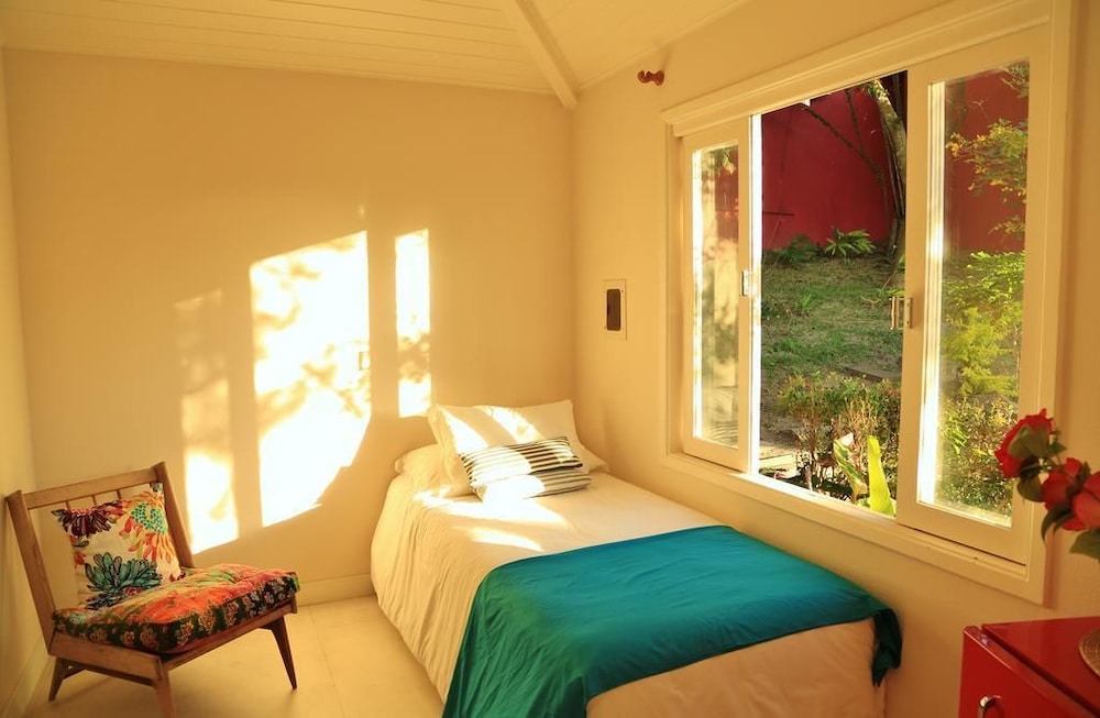 Éden Guest House