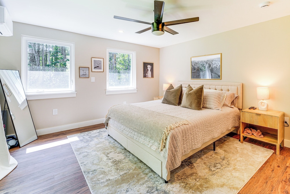 Modern Gem on 15 Acres, 5 Mi to Old Orchard Beach!
