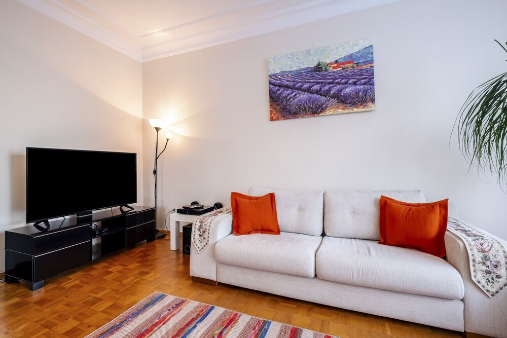 Cozy Flat Near Bagdat Street in Suadiye