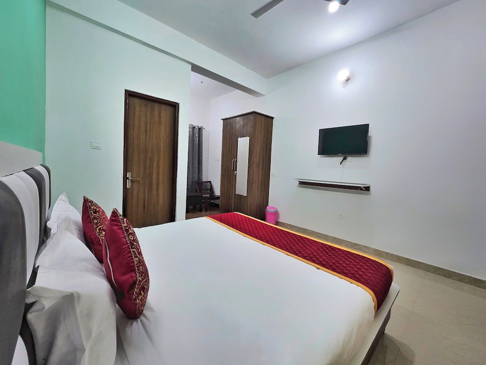 Dhauladhar Inn