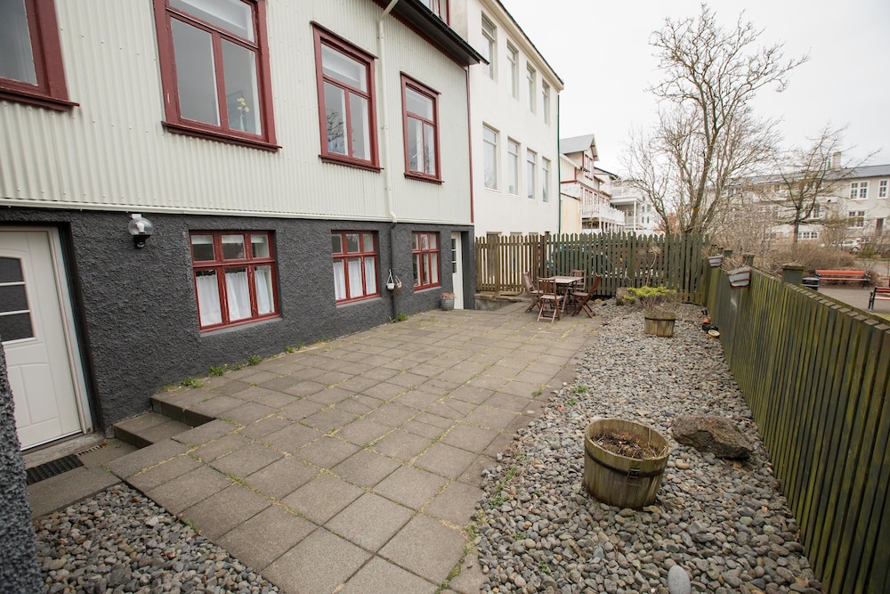 Central Guesthouse Reykjavik