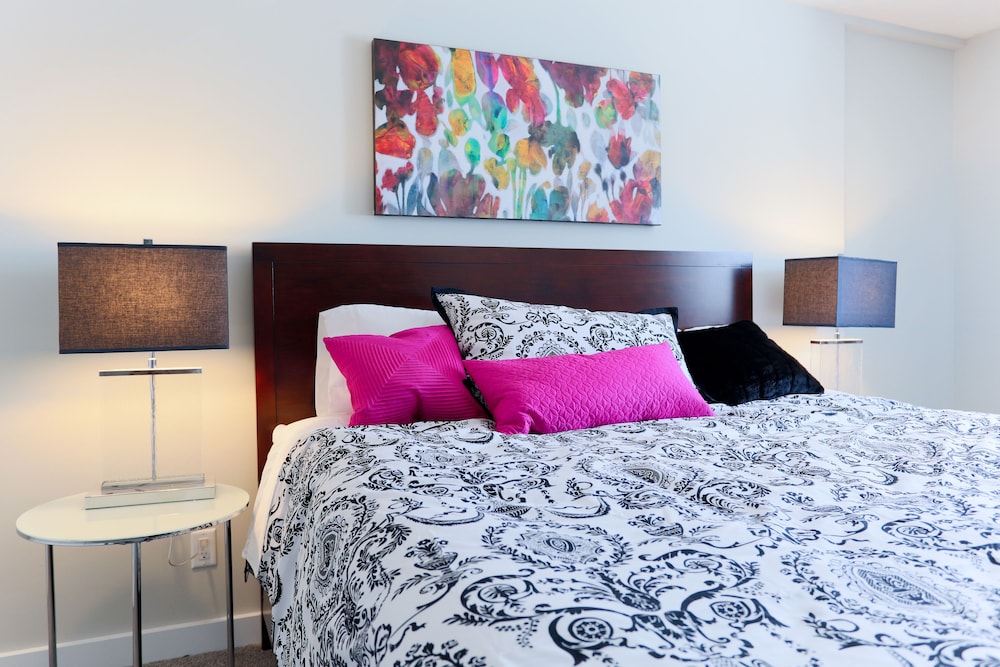 Boardwalk Homes - Executive Townhomes