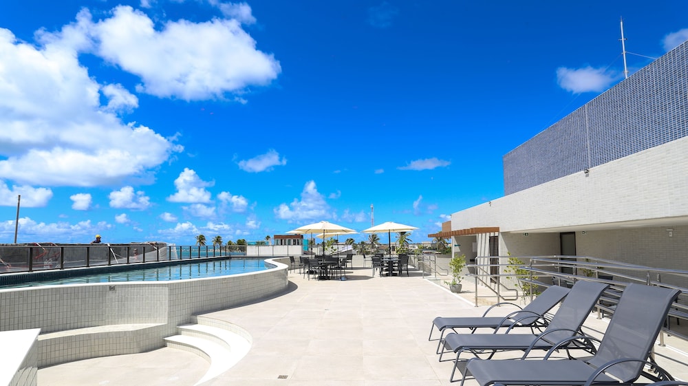 ORA Beach Residence by AFT