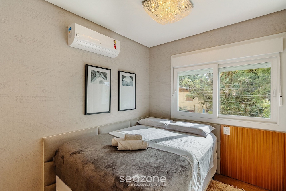 Beautiful 2 Bedroom Apartment in Canela Dal207