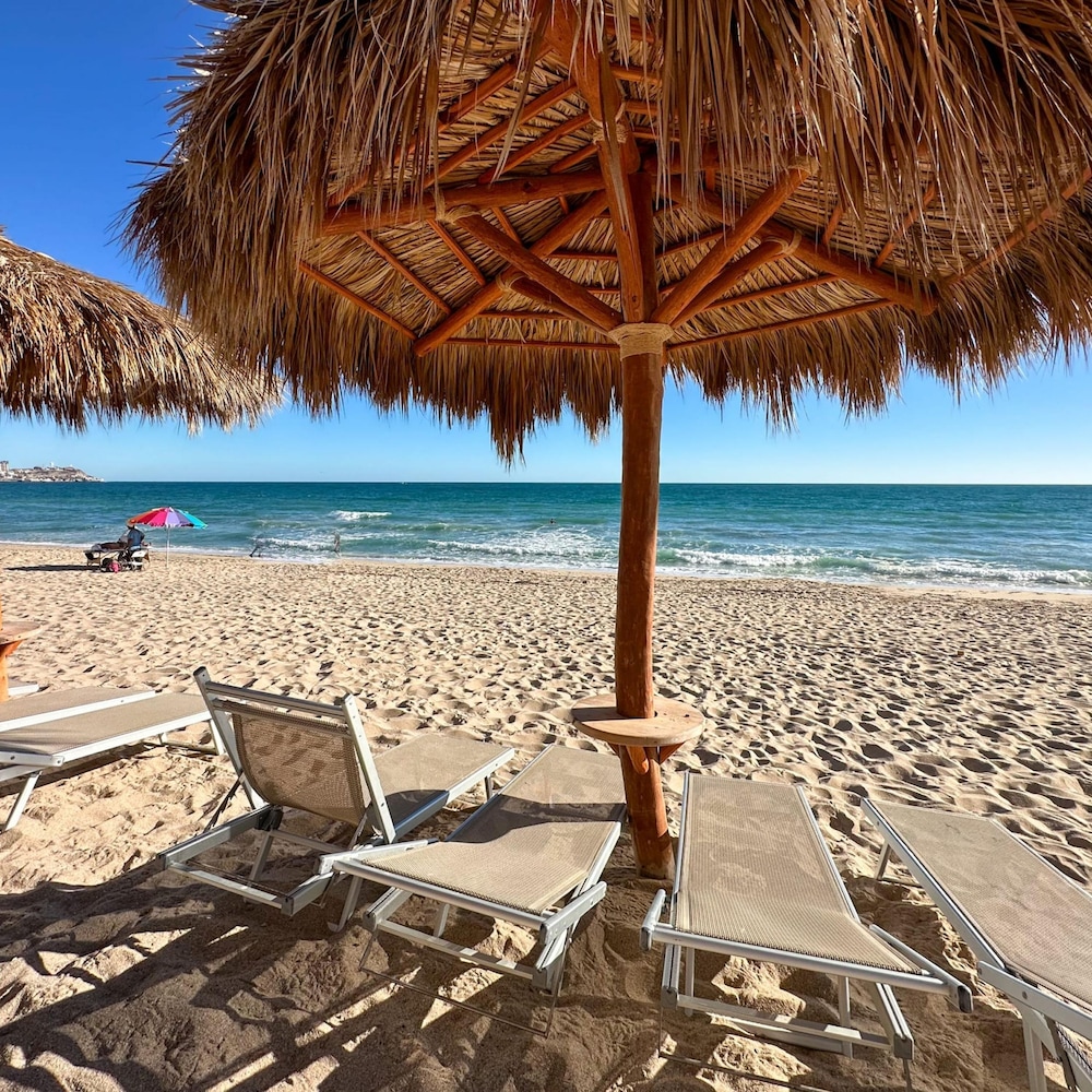 New 3BR Ground Floor Las Palomas Condo