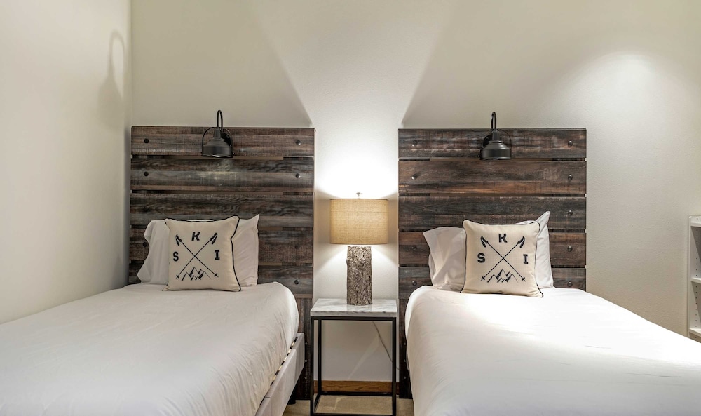 Beaver Creek Resort CO - Townsend Place Vacation Rentals