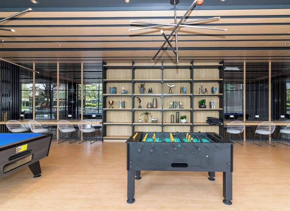 Ideo O2 Resort Condo BTS Bangna