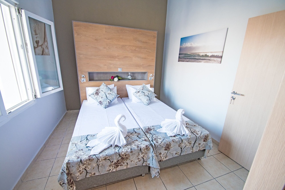 Mare Civitas Apartments