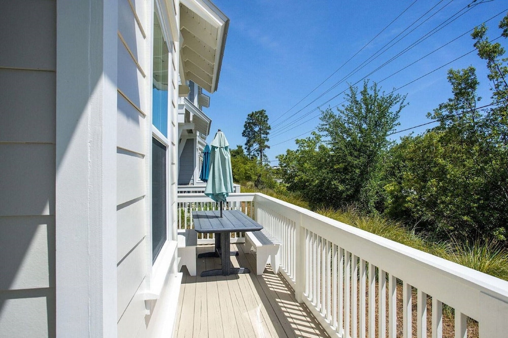 Prominence on 30A by Panhandle Getaways