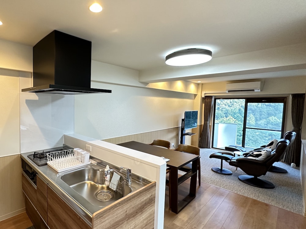 Condominium Hotel Garland Court Usami