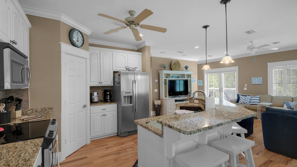 Closet to Each Walkway - 2 Pools - Tennis - Sleeps 14