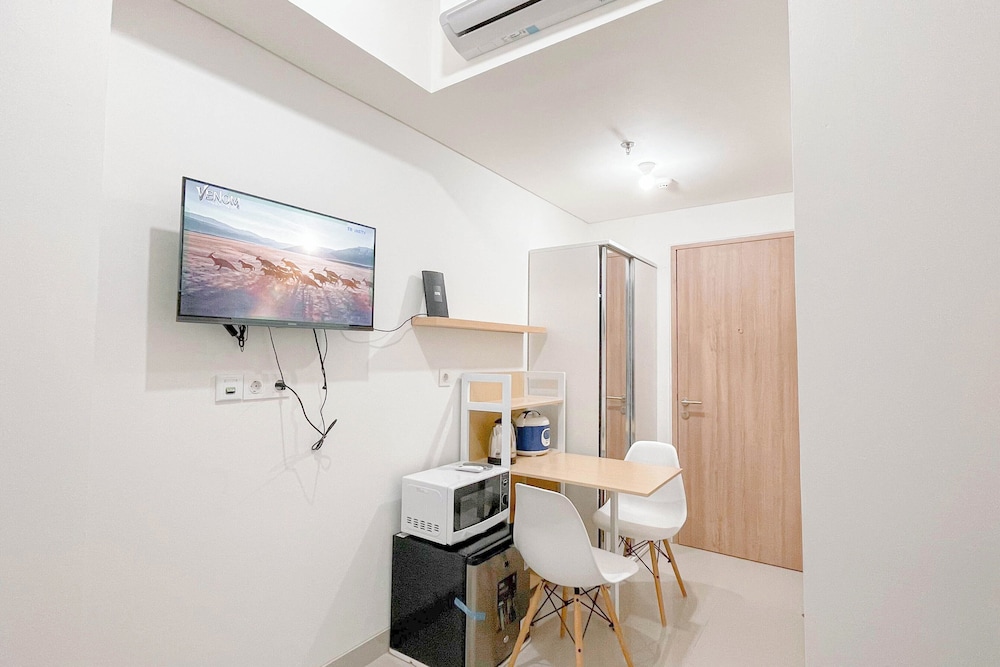 Good Deal Studio Room (No Kitchen) Bandaraya - Tallasa City Makassar Apartment