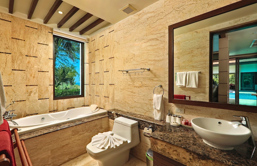 Ataman Luxury Villas