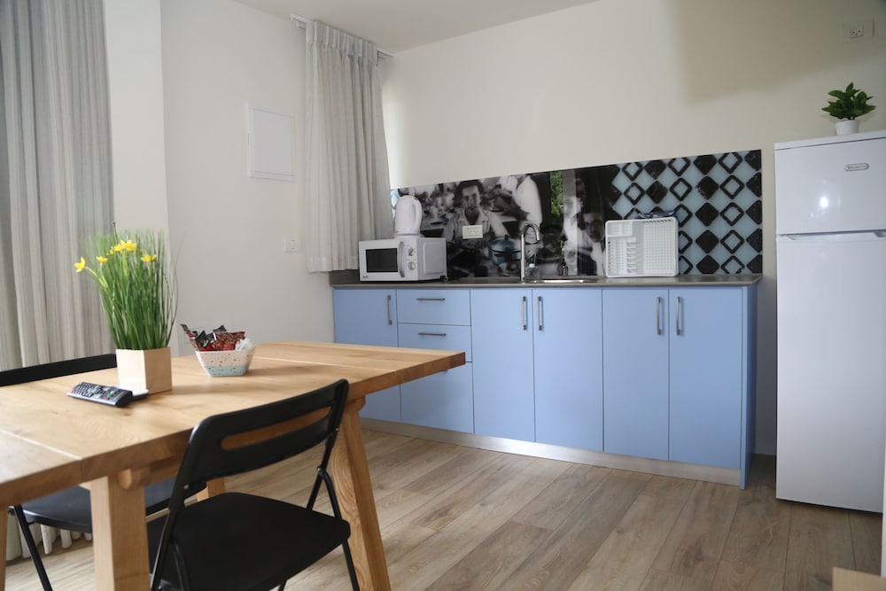 Kibbutz Kfar Masaryk Country Lodging