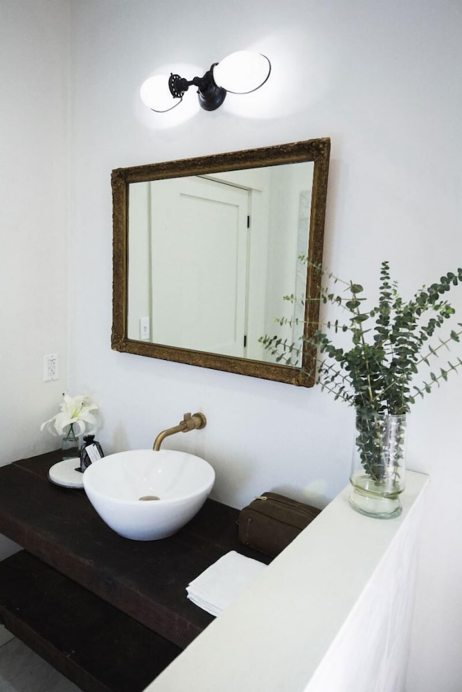 Florence Vacations - GunRunner Boutique Hotel - Property Image 30
