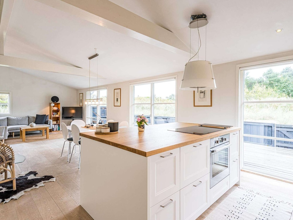 6 Person Holiday Home in Henne view 4