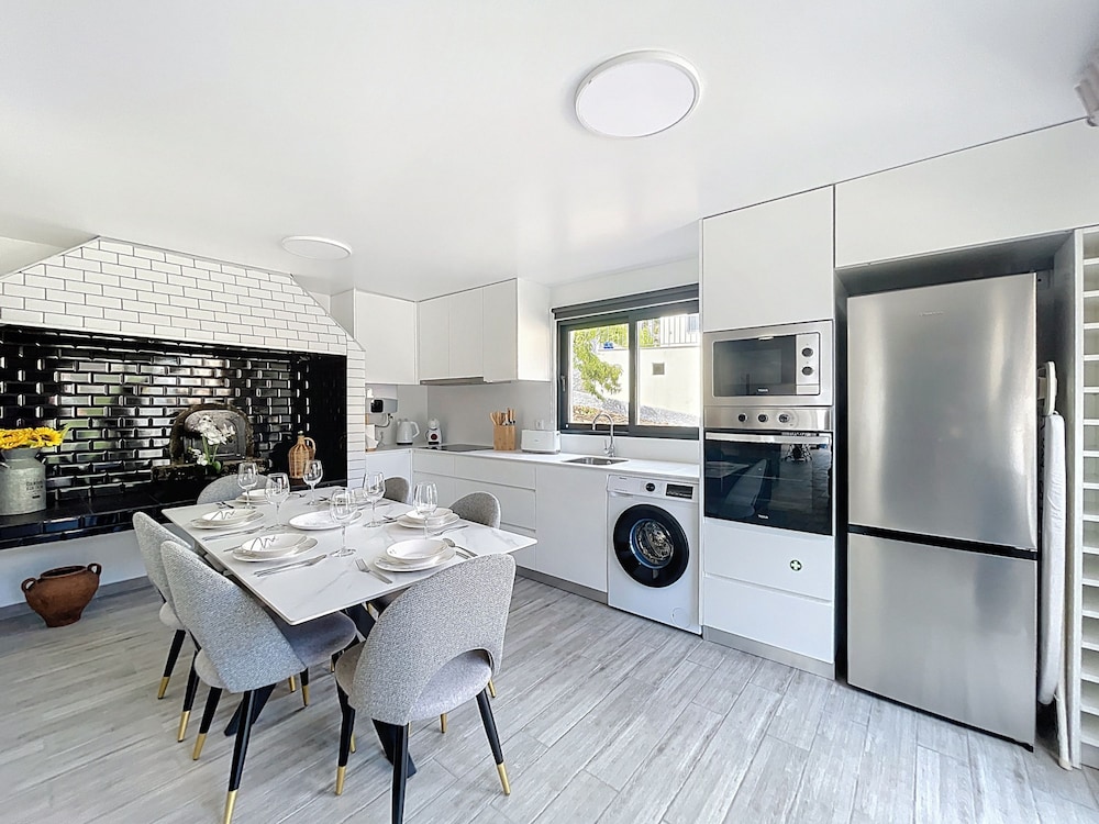 Juliana s House 1 by Atlantic Holiday