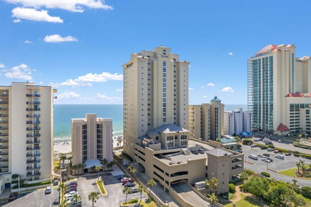 Escapes to the Shores 802 view 4