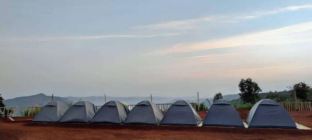 Yuva Yatri Campsite