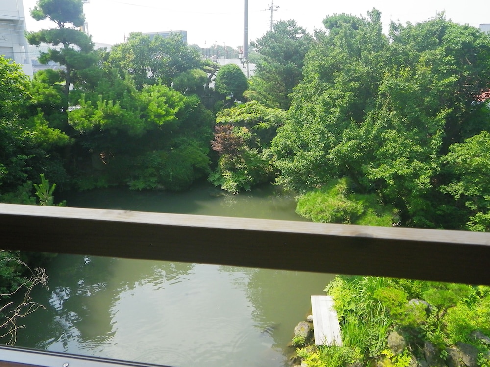 Shinhana no Chaya